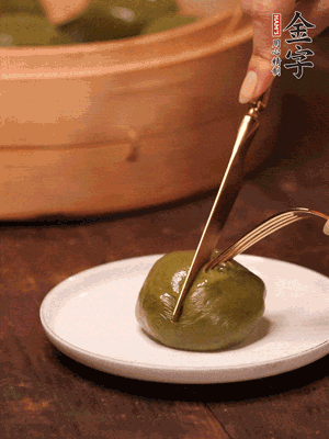 軟軟糯糯，香味可以秒殺99%的成品青團(tuán)